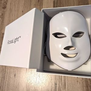 Rosalight LED therapy mask FREE bliss roller